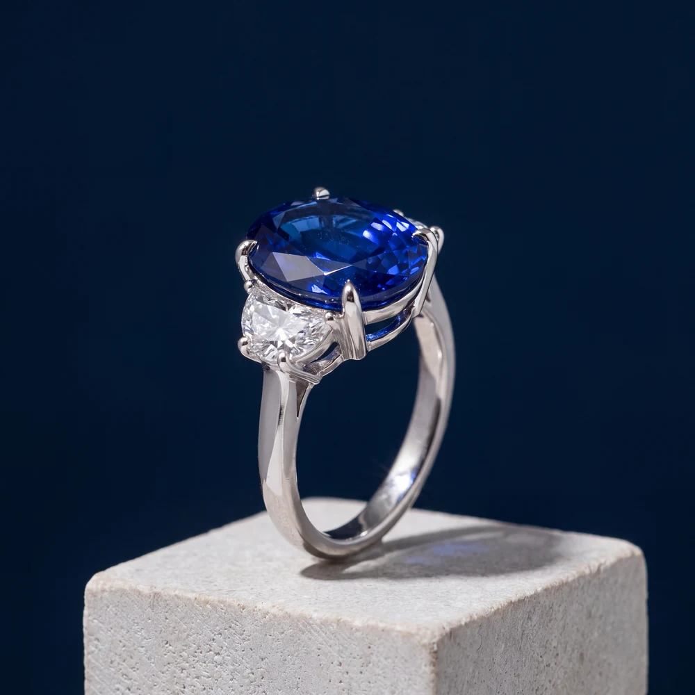 Catalog AI jewelry photography example