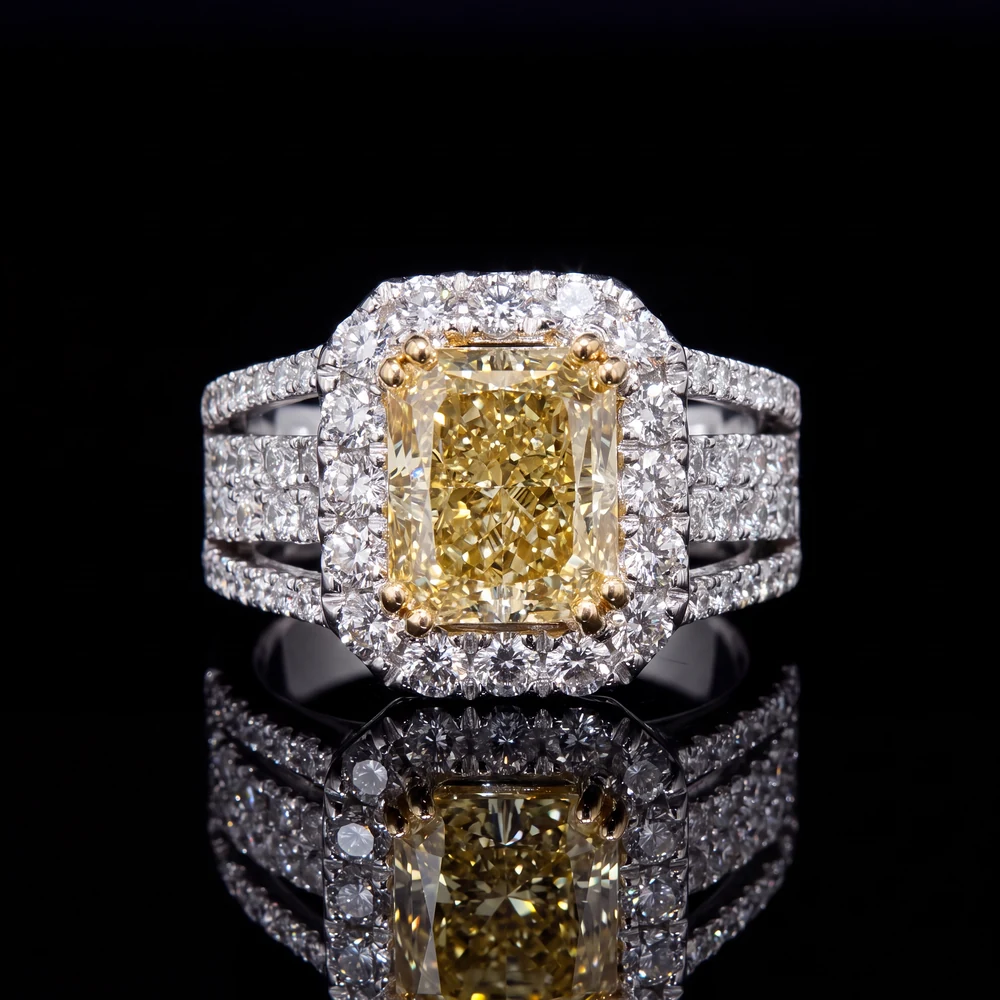 Catalog AI jewelry photography example